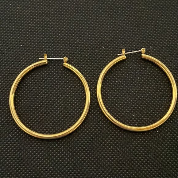 Hoop Earrings - Picture 2 of 3